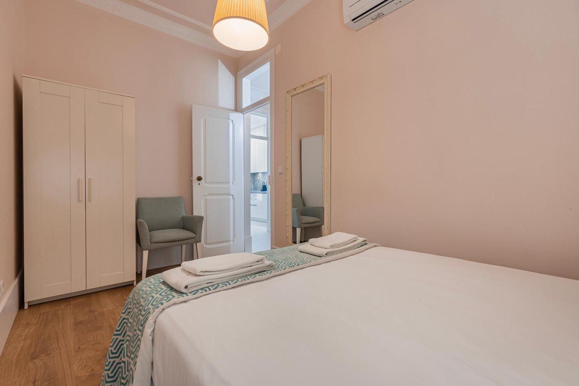 Apartamento Moderno Com Terraco Lisbon Exterior photo