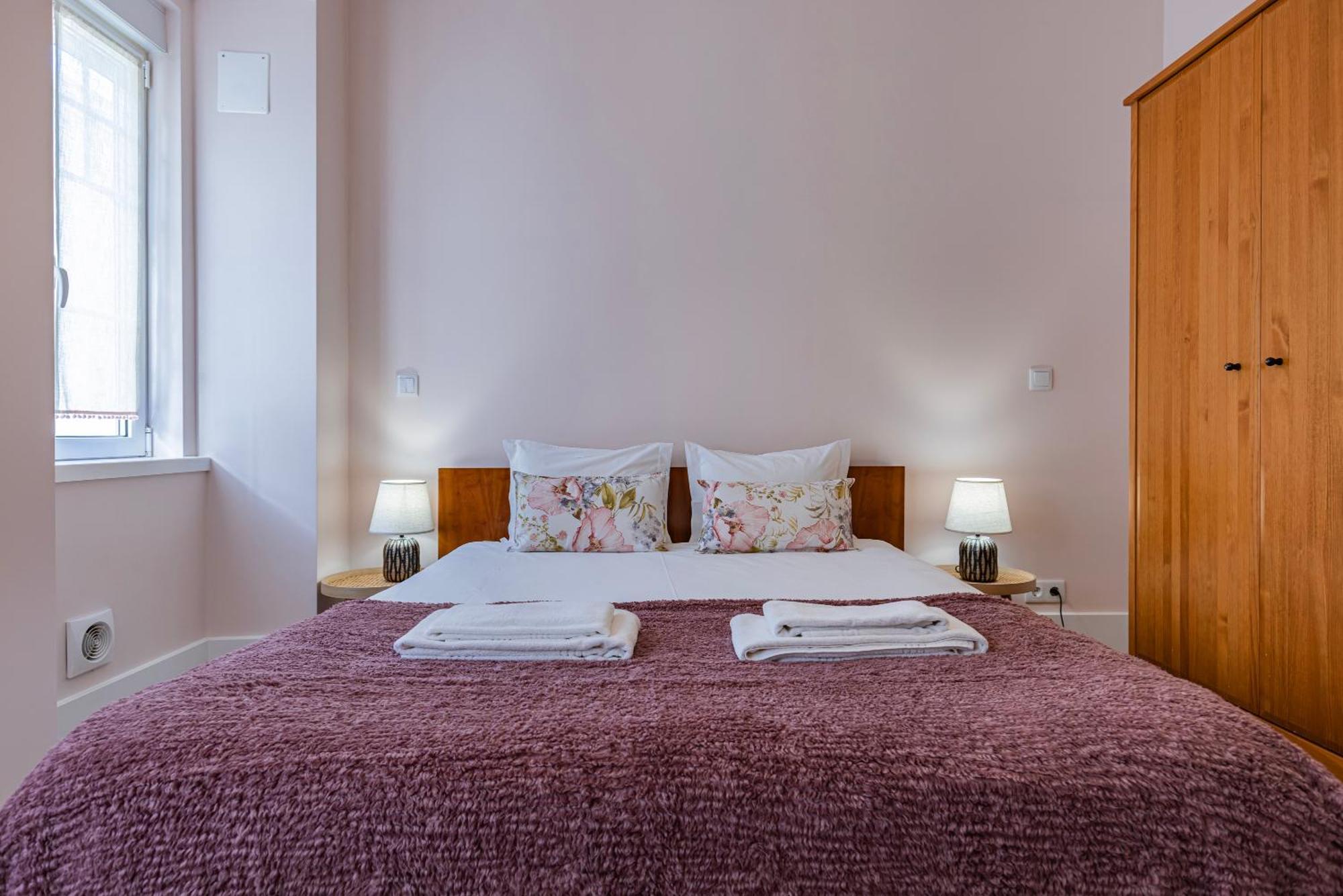 Apartamento Moderno Com Terraco Lisbon Exterior photo
